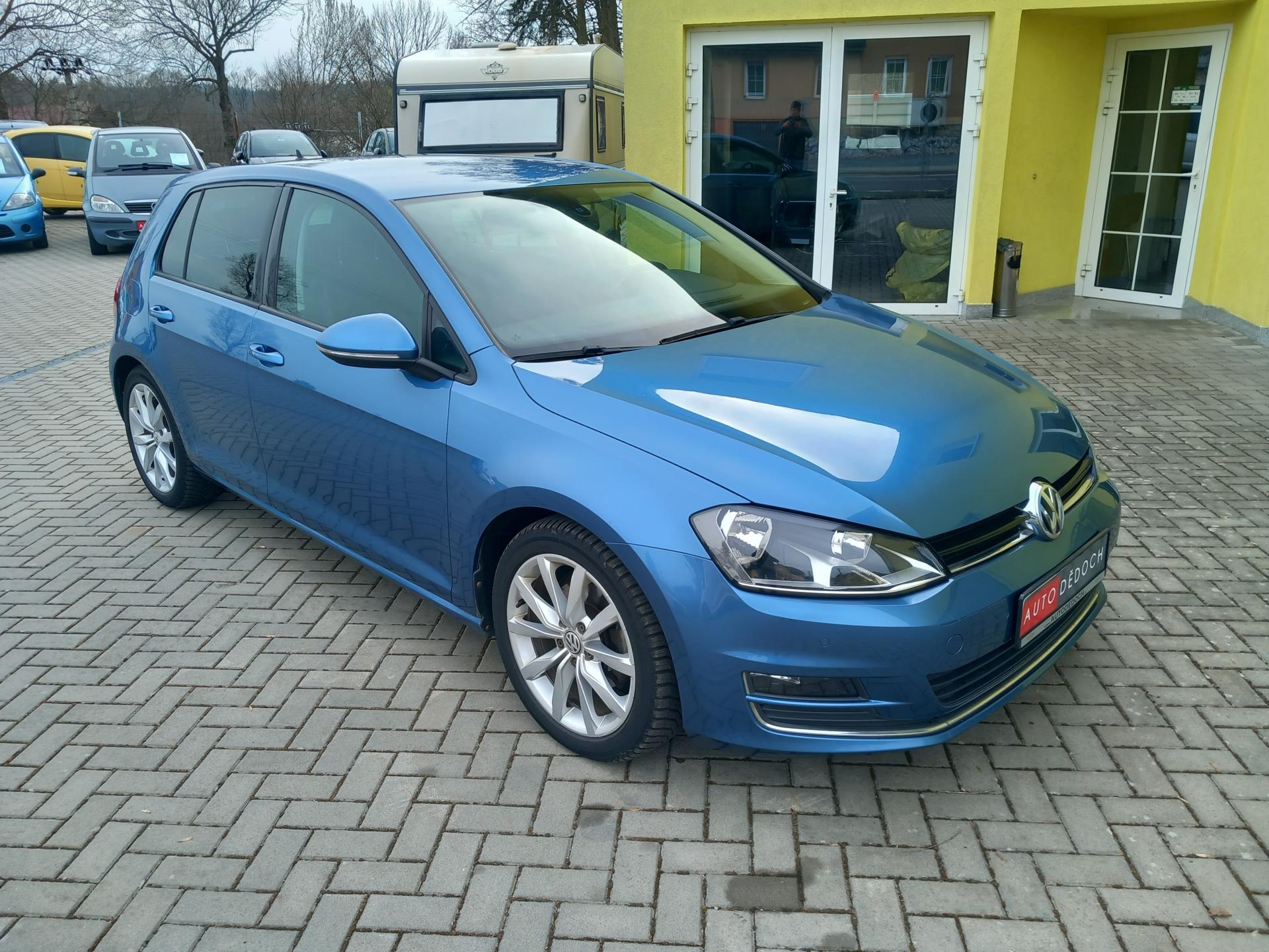 Volkswagen Golf VII 2,0TDi 110kw 1.MAJITEL